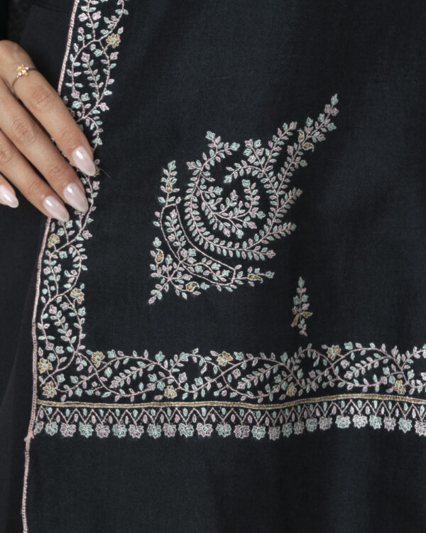 Shawl - Image 3