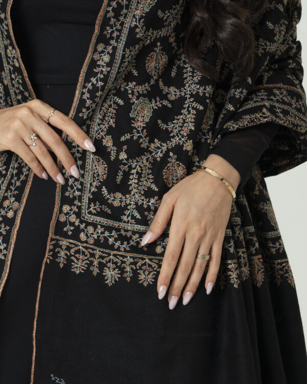 Shawl - Image 3