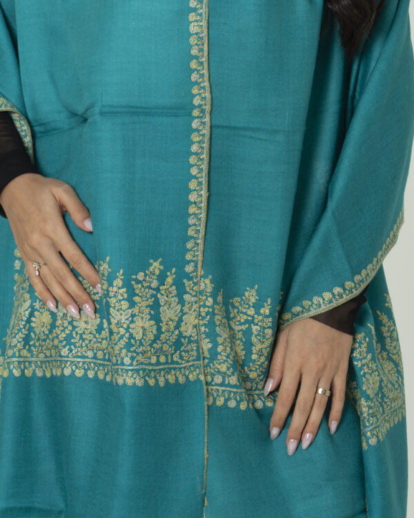 Shawl - Image 5