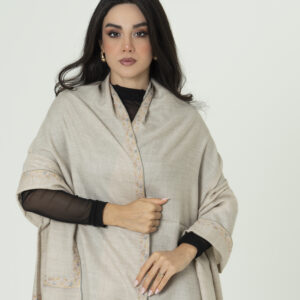 The Majestic Pashmina – Tradition in Motion