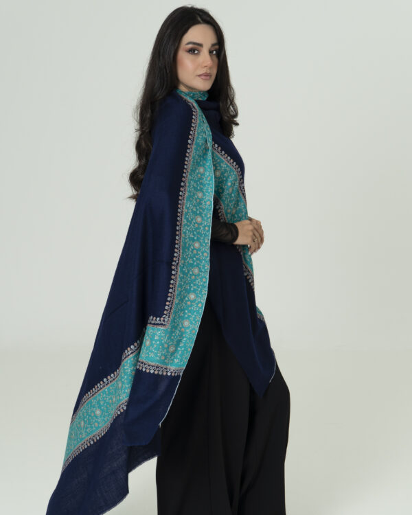 Shawl - Image 3