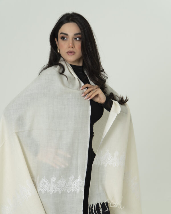 Shawl - Image 3