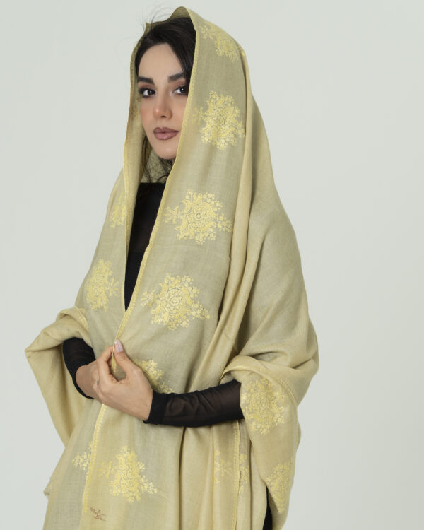Shawl - Image 3