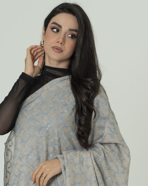 Shawl - Image 2