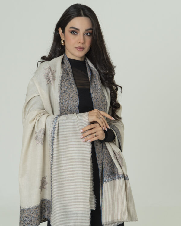 Shawl - Image 3