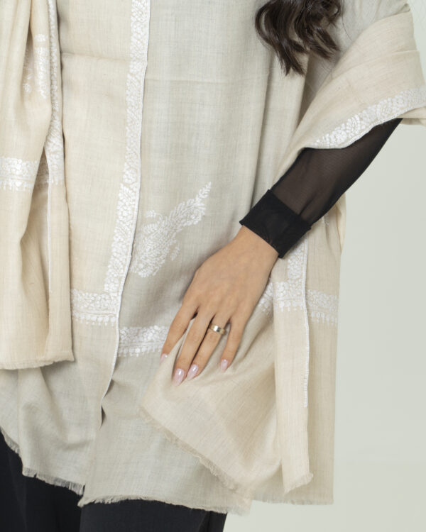 Shawl - Image 3