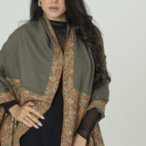 Majestic Ivory Pashmina – Royal Comfort