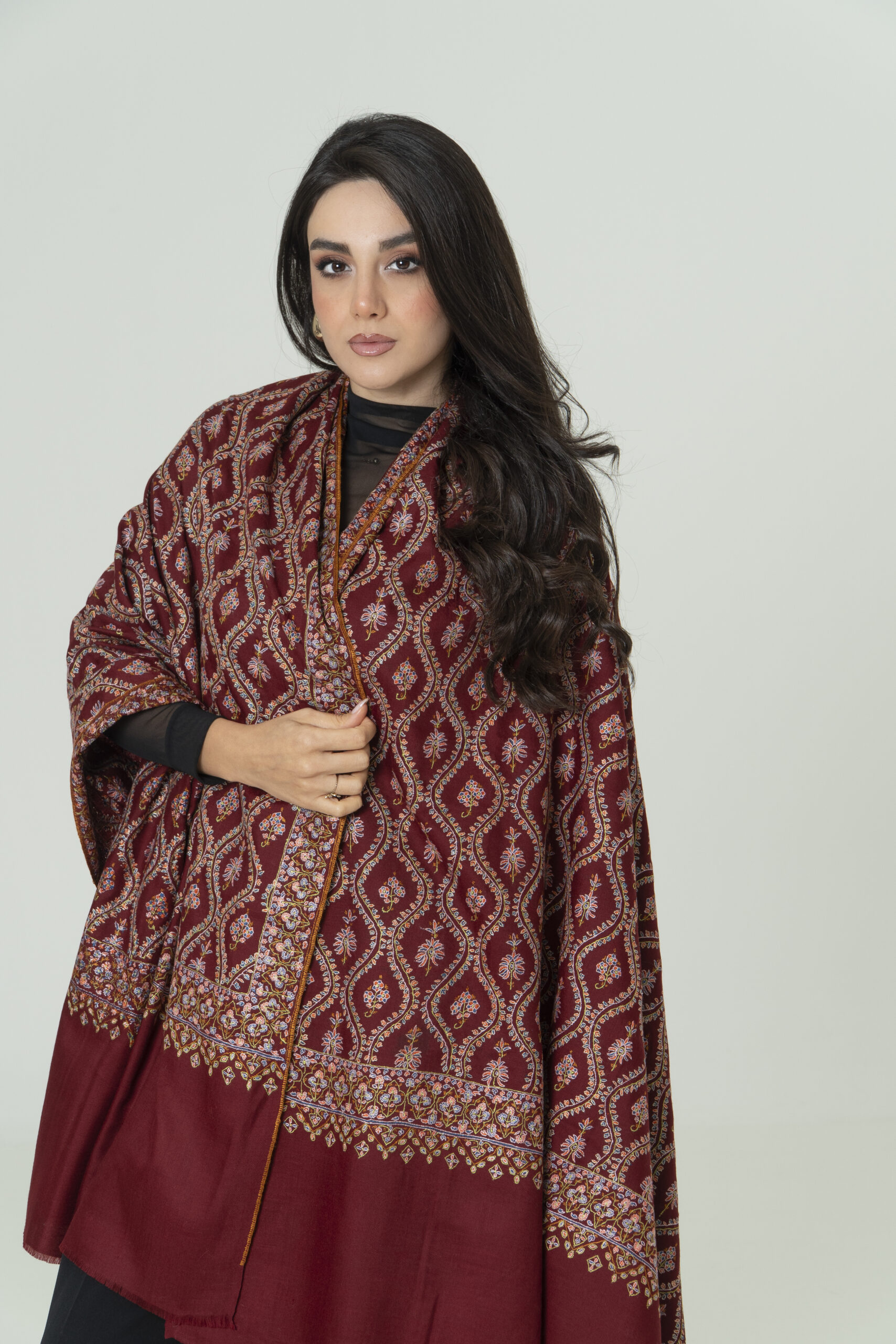 Ruby Glow Pashmina – Handcrafted Beauty - Image 2