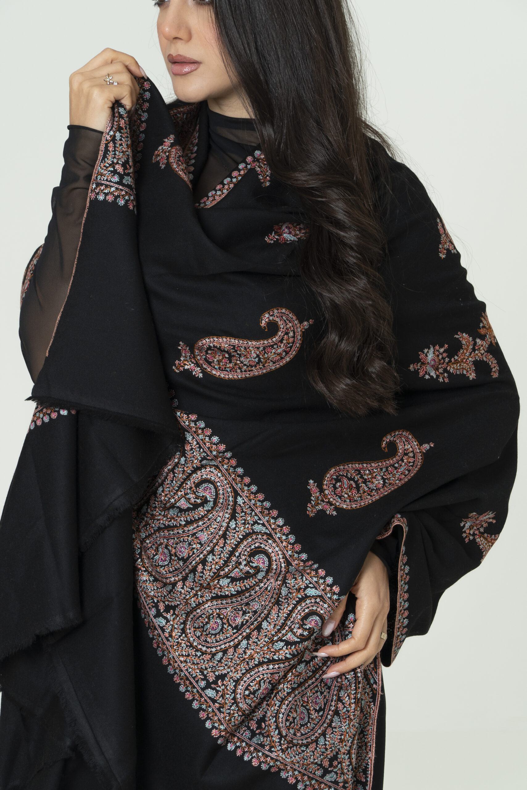 Royal Orchid Pashmina – Floral Elegance - Image 4