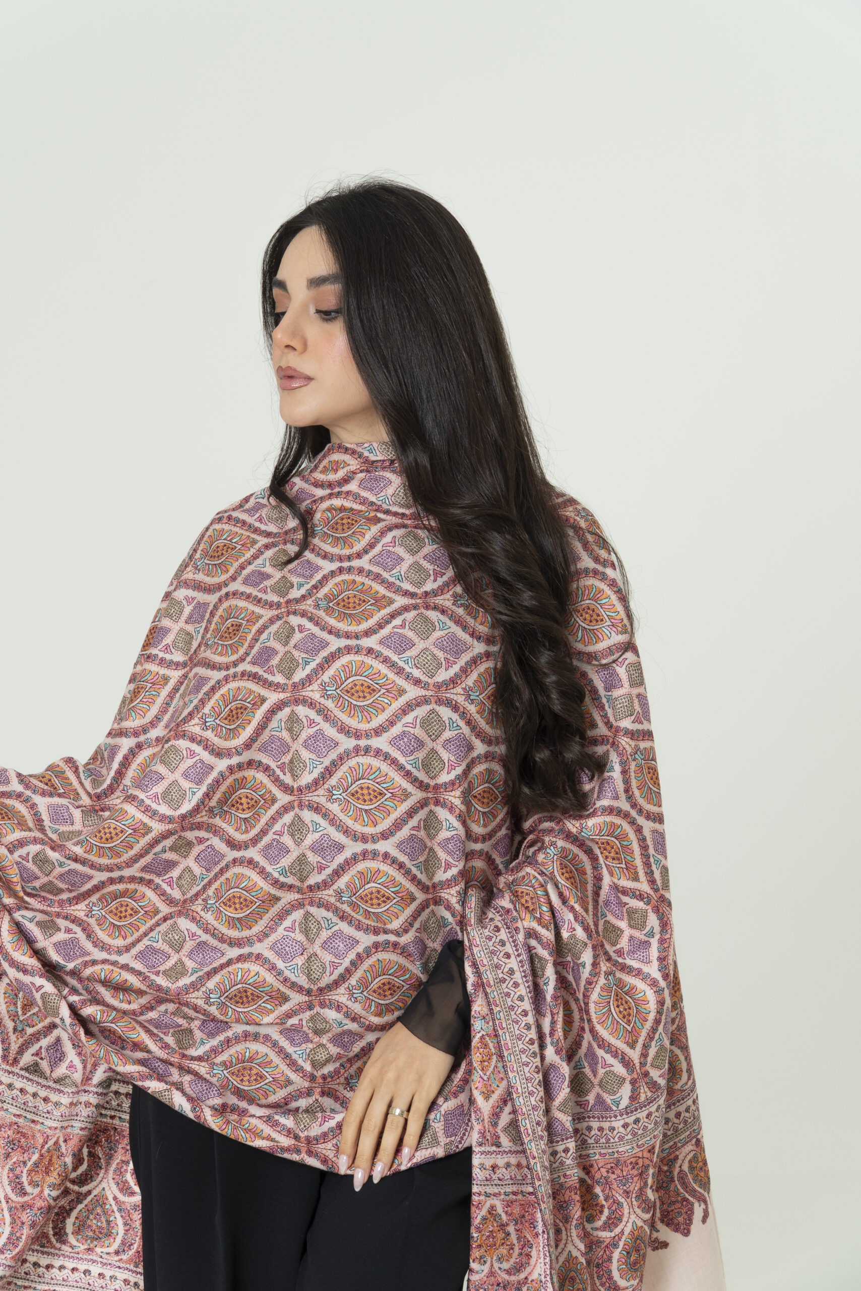 Velvet Shadow Pashmina – Deep Warmth - Image 4