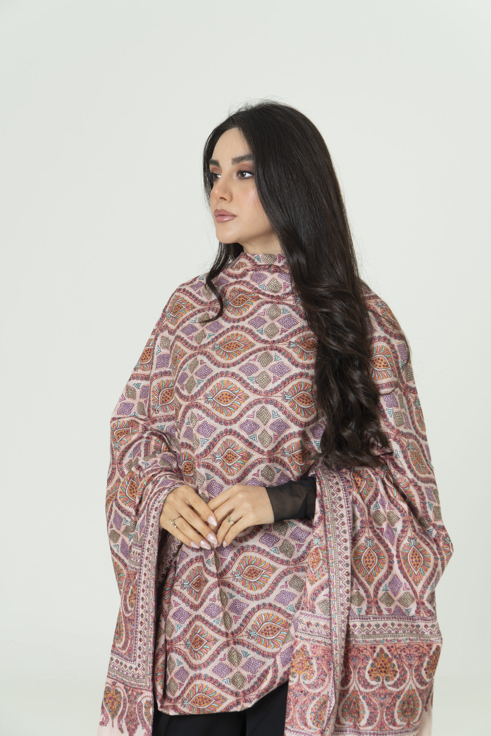 Velvet Shadow Pashmina – Deep Warmth - Image 3