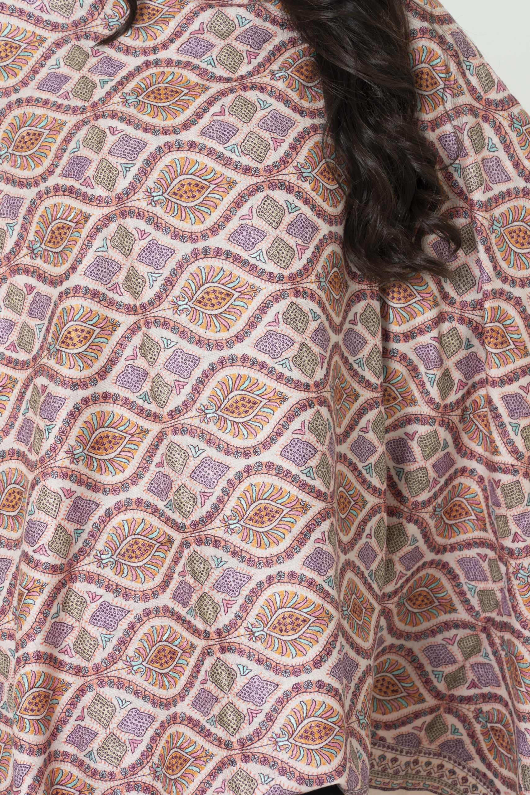 Velvet Shadow Pashmina – Deep Warmth - Image 5