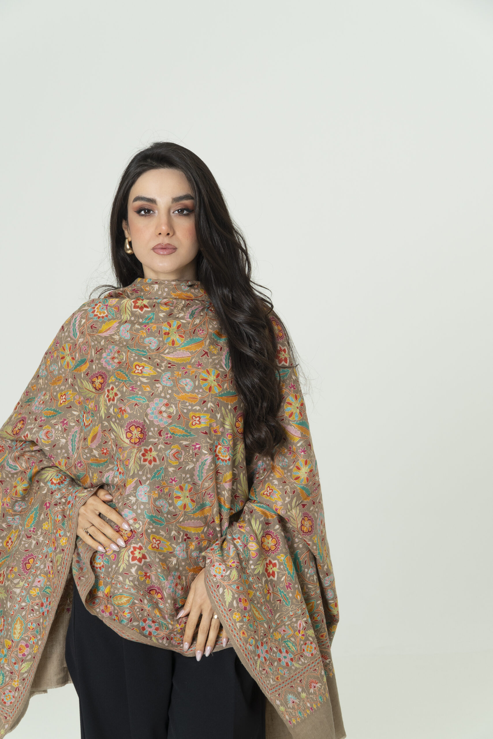 Vintage Kalamkari Frost brown Pashmina – Subtle Perfection - Image 3