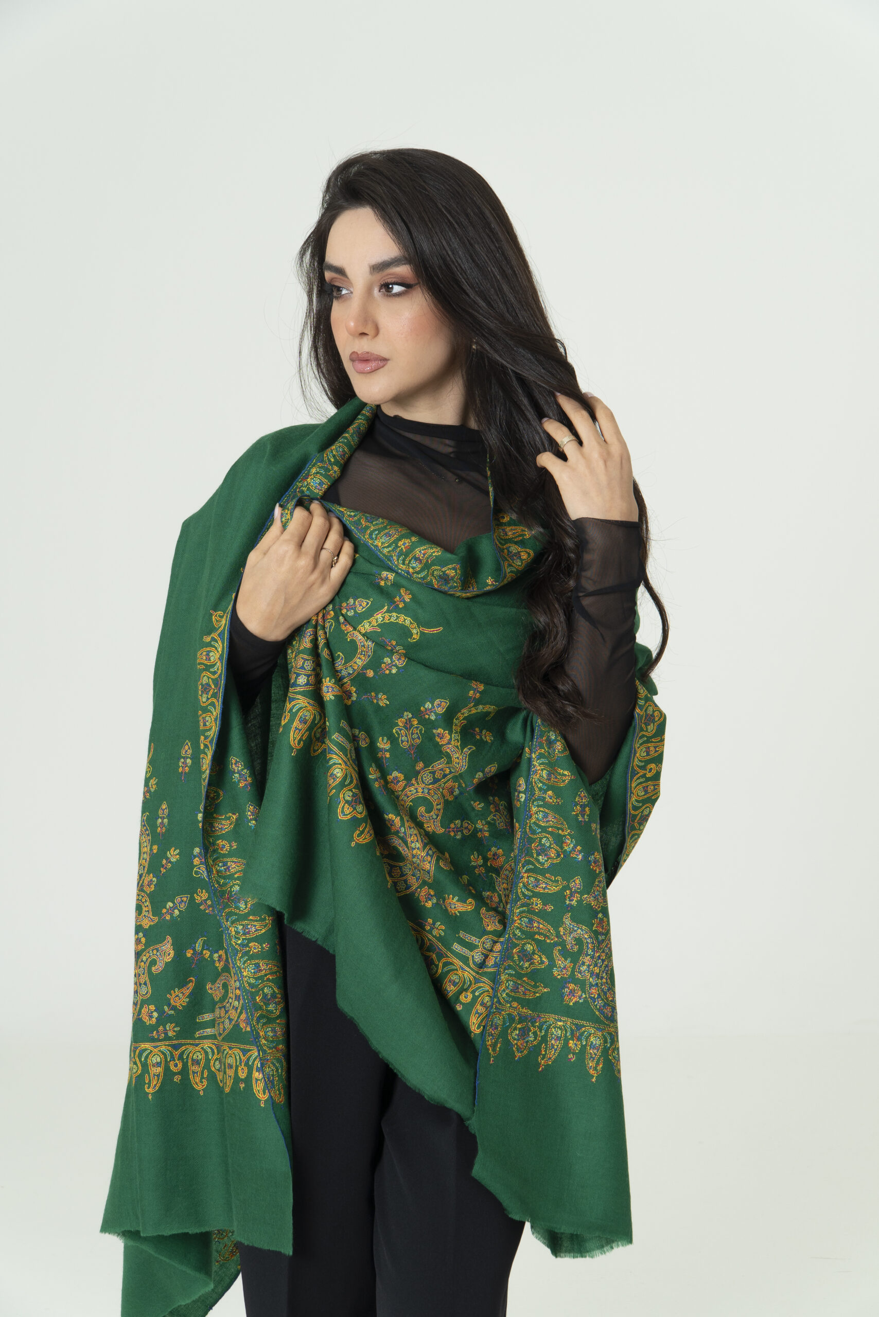 Emerald Valley Pashmina – Bold Luxury - Image 3