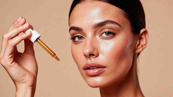 سيدتي – الزيت أم السيروم.. تعرفي على الأنسب للعناية بالبشرة – – أخبارنا